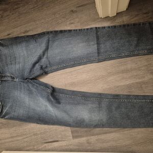 Vibe Blue Straight Leg Jeans with Classic Stonewashed Look
